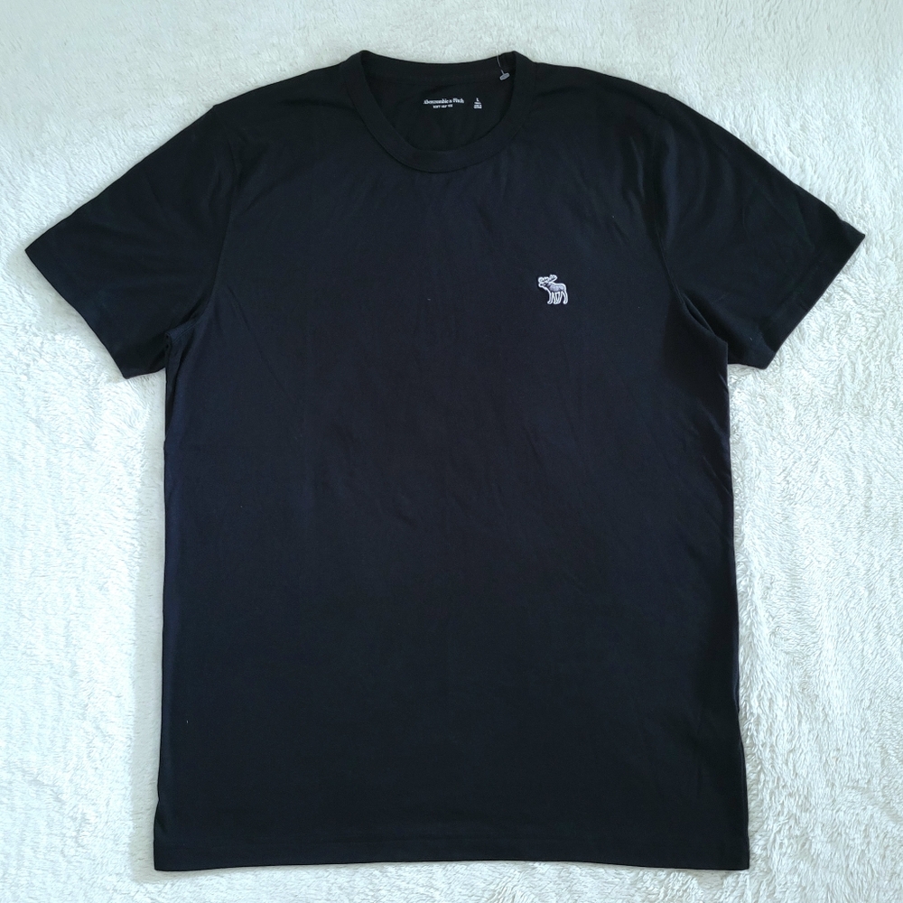 Abercrombie & Fitch Men's👨 Soft Black🖤 Tee👕 - NWOT - Picture 10 of 12